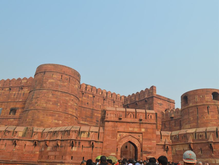 06 Days Golden Triangle Tour with Ranthambore Safari - Jaipur Day 3: Amber Fort, Hawa Mahal views, and a walled-city walk