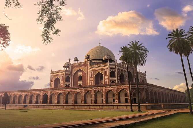 1 Day Delhi and 1 Day Agra Tour by Car - All inclusive Tour - Drive to Agra and check-in: your one-night reset