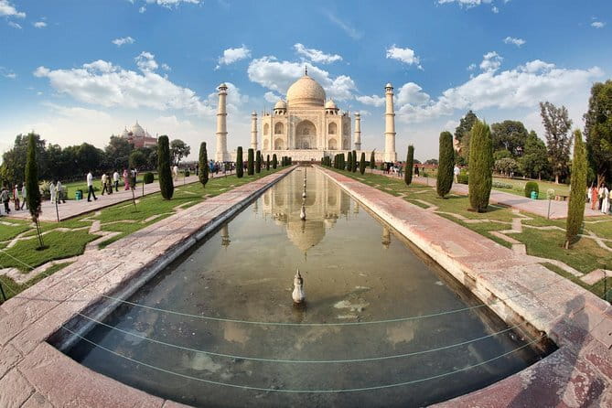 1-Day Trip to Golden Temple,Amritsar from Delhi with Both side Commercial Flight - Golden Temple: a spiritual center built in the late 1500s