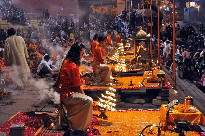 11 Days Golden Triangle & Varanasi With Luxury Accommodation,internal Flights - Agra in one day of strong contrasts