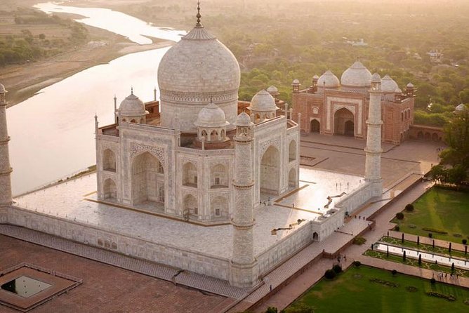 2-Day Ranthambore Safari with Sunrise view of Taj Mahal - The 4:00 AM pickup and sunrise Taj Mahal window