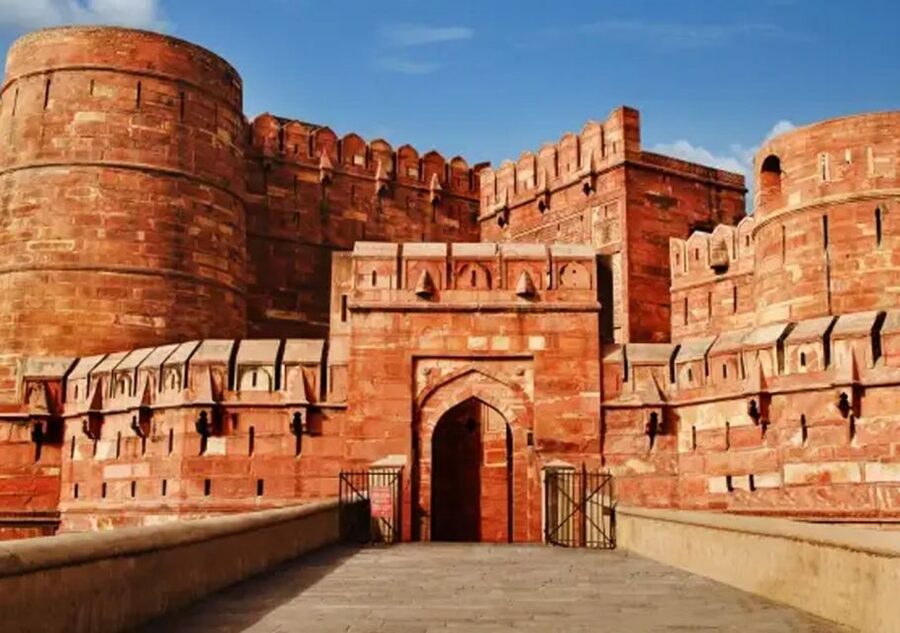 2 Days Delhi & Agra Private Tour with Sunrise Taj mahal - Humayun’s Tomb, Lotus Temple, and Qutb Minar, how they fit your mental map