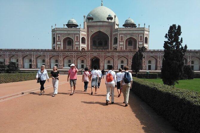 2 Days Private Delhi Agra Tour by Car from Delhi - Day 1 in Delhi: Humayun’s Tomb, landmarks, and an Agra arrival