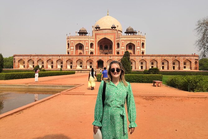 2 Days Private Delhi & Agra Tour with Taj Mahal from Delhi by Car - Guides and drivers: the difference between seeing and understanding