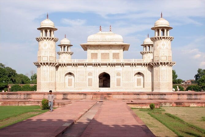 2 Days Tour of Agra (Taj Mahal) & Delhi City Tour - Two-day pacing that keeps Taj Mahal from feeling like a sprint