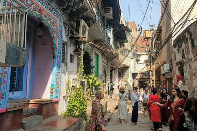 3-4 Hour Old Delhi Heritage Walk Tour with Tuk Tuk Ride Wherever Required - The Route Starts at Jama Masjid: Mughal Power in Stone and Scale