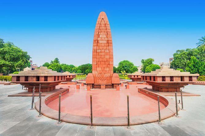 3-Days Amritsar tour from Delhi Includes Hotel,Train tickets & Transfers - Wagah Border Beating Retreat: How to Make the Most of the Evening Ceremony