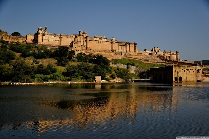 3 Days Golden Triangle Tour - Day 3 in Jaipur: Amber, City Palace, Hawa Mahal, and Jantar Mantar