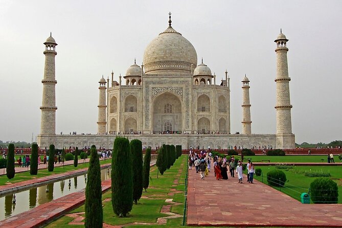 3 Days Luxury Golden Triangle Tour - Day 3 in Jaipur: Hawa Mahal, City Palace, Jantar Mantar, and Albert Hall