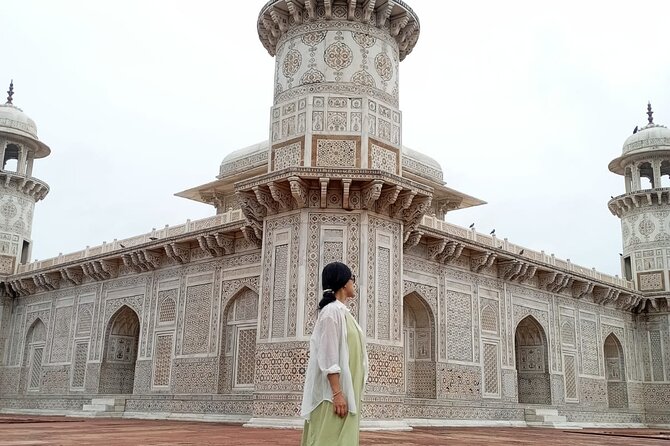 3 Days Private Luxury Golden Triangle Tour in Delhi, Agra, Jaipur - Day 3 in Jaipur: Hawa Mahal, City Palace, Jal Mahal, and the ride back to Delhi