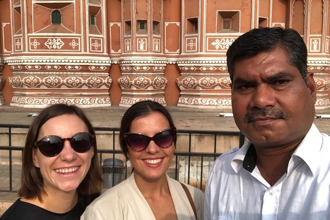 4 Day Golden Triangle with Ranthambore Tiger Safari Tour from Delhi - Delhi in one day: Qutub Minar to stepwell stories and the Lotus Temple timing