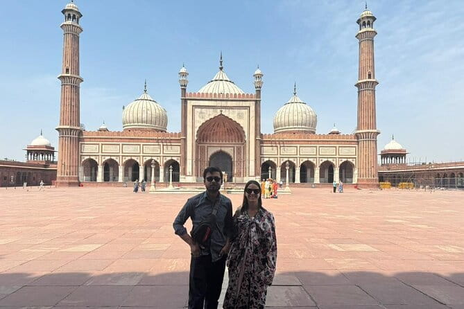 4 Days Luxury Golden Triangle Tour to Agra and Jaipur From Delhi - Sunrise Taj Mahal and the Agra Stops That Add Meaning