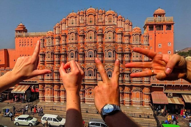 5-Day Golden Triangle Tour: Explore Delhi, Agra, and Jaipur - Drivers, Guides, and the Safety Factor You Feel in the Cities