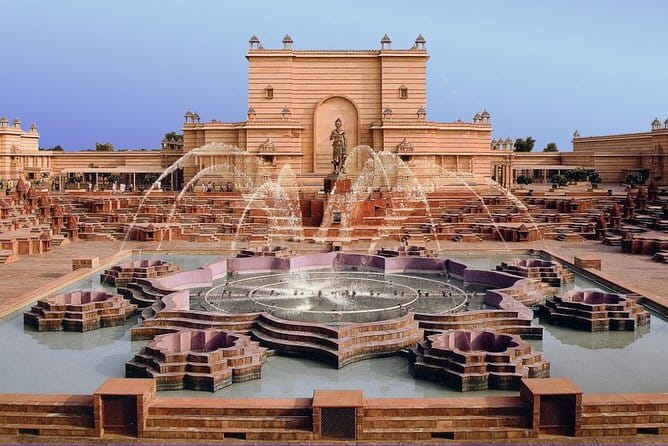 5 Day Golden Triangle with Akshardham Temple-Taj Mahal at Sunrise - Agra Day 3: Taj Mahal at sunrise and Agra Fort after breakfast