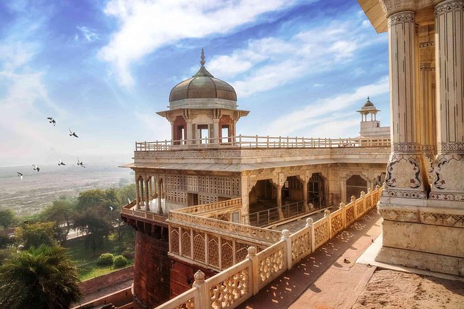 5 Days Golden Triangle Tour. Delhi-Agra-Jaipur-Delhi - Sunrise Taj Mahal: timing, expectations, and how to plan your day