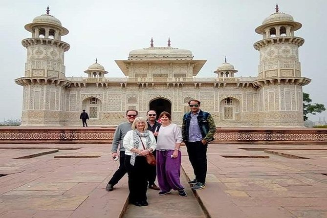 5 Days Private Golden Triangle Tour from Delhi - Day 1 in Delhi: Airport Pickup and a Calm Start