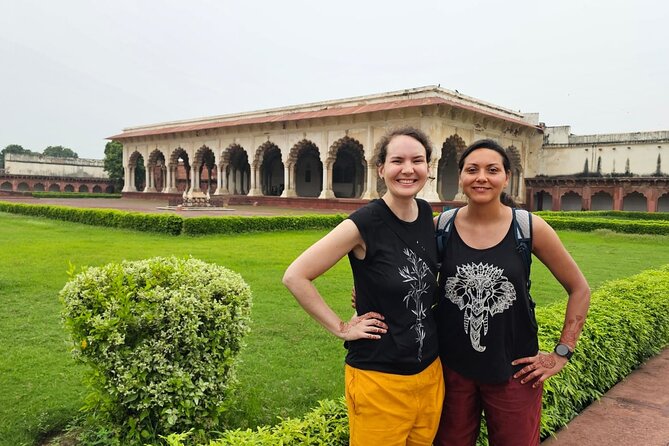 5 Days Private Luxury Golden Triangle Tour from Delhi - Day 3 Agra at Sunrise, Then Agra Fort and Fatehpur Sikri En Route to Jaipur