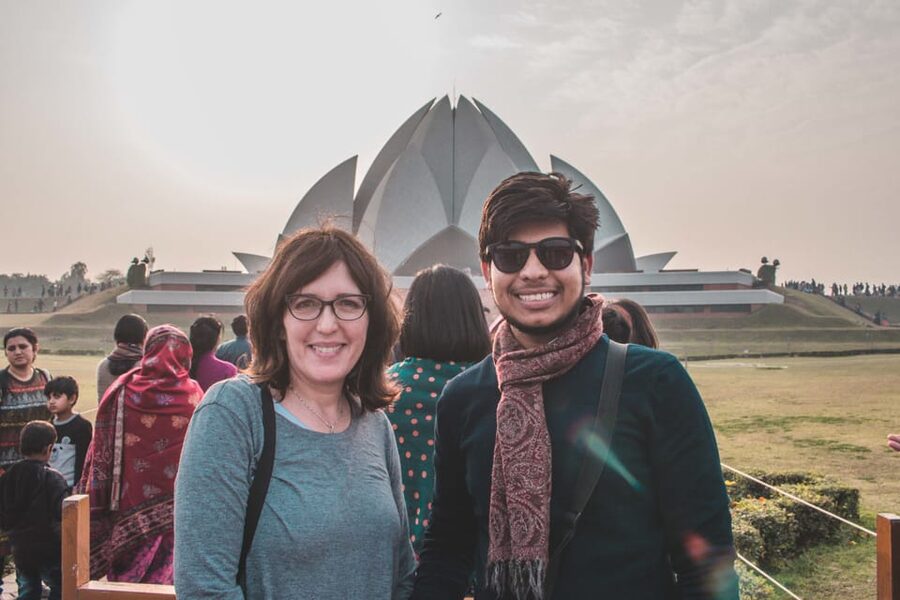 5-Hour Half-Day Delhi Temple Tour with Pick-Up & Drop-Off - Key highlights worth your time