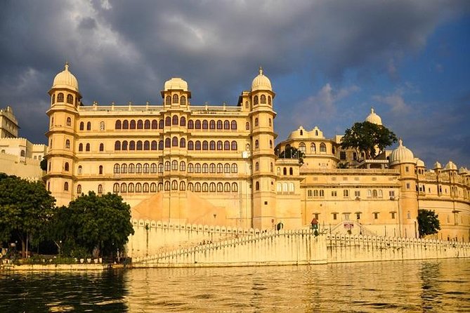 5-Night Private Rajasthan Tour from Delhi Including Jaipur, Jodhpur and Udaipur - Jaipur Must-Do Circuit: Amber Fort, City Palace, Hawa Mahal, Jantar Mantar, and Bapu Bazar