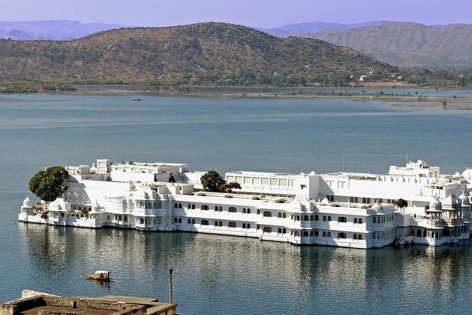 6 Day Delhi Agra Jaipur Udaipur Tour-Golden Triangle with Udaipur - Day 5 Udaipur highlights: Jagdish Temple, City Palace, Lake Pichola boat ride, and Saheliyon Ki Bari