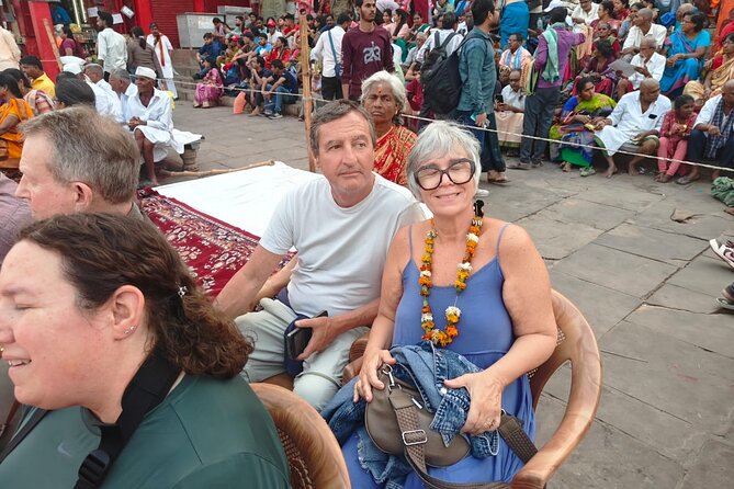 6-Day Rishikesh & Haridwar Spiritual Tour from Delhi - Rishikesh Day 2: yoga, ashrams, bridges, and Triveni Ghat