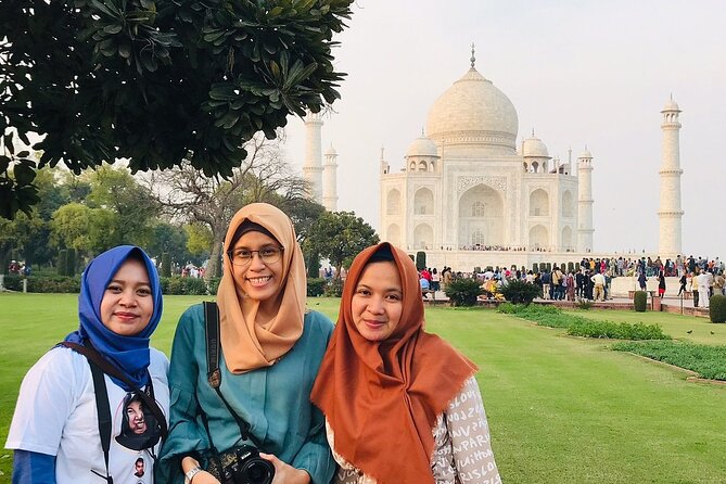 6 Days Golden Triangle Tour - Day 5 Jaipur: Amer Fort, Jal Mahal, Hawa Mahal, Jantar Mantar, City Palace