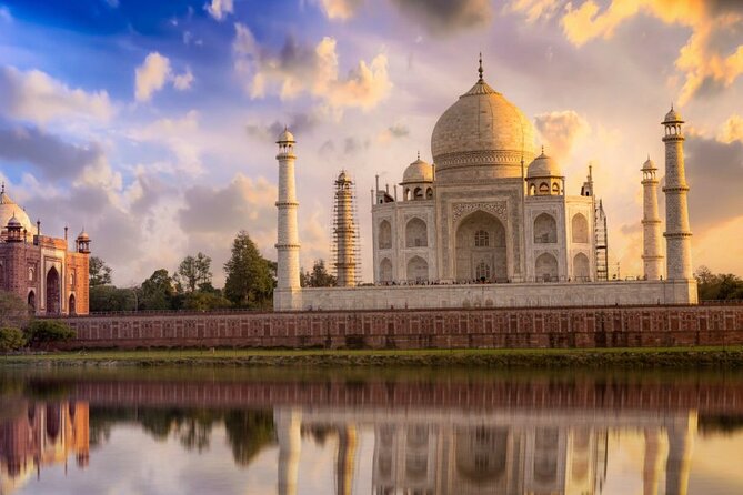 7 Day Golden Triangle Tour { Delhi Agra Jaipur Tour } - Day 3: transferring to Jaipur with an evening market break