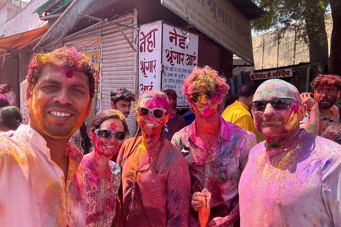 7 Day Golden Triangle Tour With Holi Colour Festival 4 March 2026 - Delhi: Gurudwara Bangla Sahib, Step Wells, Qutub Minar, and Jama Masjid