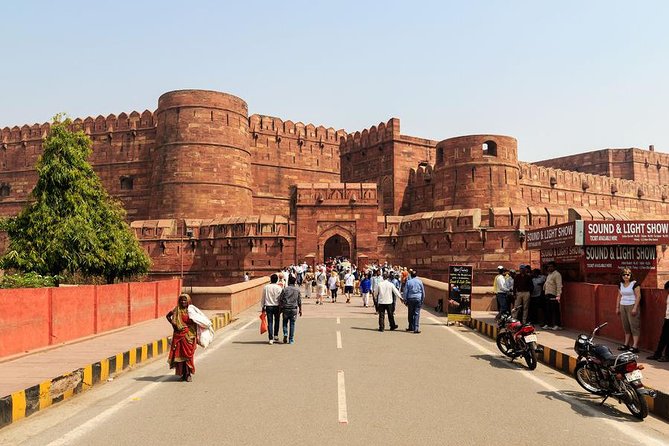 7 Days Private Luxury Golden Triangle Tour With Ranthambore - Delhi highlights: Old Delhi views and Mughal-era monuments