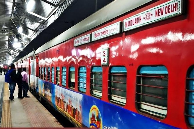 8-Day Golden Triangle & Varanasi Tour: Culture, Heritage & Faith - First day in Delhi: airport to Old Delhi, without losing your bearings