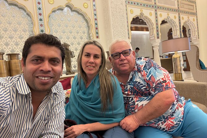 8-Day Private Luxury Golden Triangle With Spiritual Varanasi Tour - Day 2 Delhi UNESCO day: Qutub Minar, Lotus Temple, Jama Masjid, and Chandni Chowk