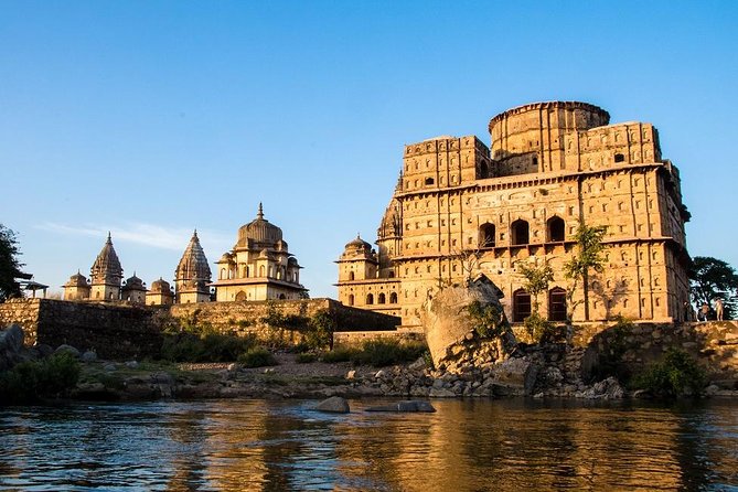 9 - Days Private Golden Triangle Tour with Khajuraho & Varanasi - Day 1 in Delhi: airport welcome and an easy start in the capital