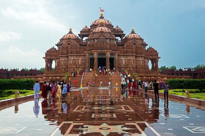 Akshardham Evening & Morning tour exhibition water fountain Show - Swaminarayan Akshardham Temple: Carvings, Exhibitions, and the Electronics Rule