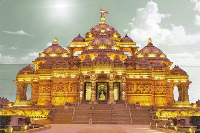 Akshardham Temple Exhibition, light and Water show With Transfers - Stop 1: Swaminarayan Akshardham temple, plus immediate context