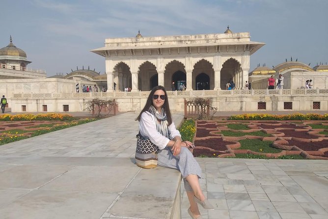All Inclusive - Delhi and Agra 2 Days Private Guided Tour - Private car, included tickets, and guided narration: what you actually gain