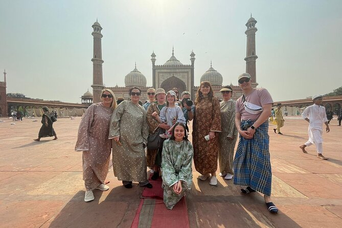 All Inclusive Full Day Old and New Delhi Tour with Entrance - How the Old and New Delhi loop is organized