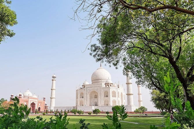 all inclusive private day trip to taj mahal from delhi by car - Agra Fort: history with walls, towers, and river views