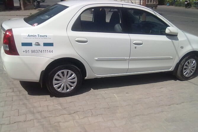 all inclusive private day trip to taj mahal from delhi by car - A smooth arrival routine at the Taj Mahal