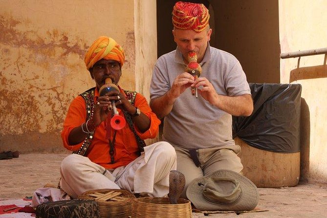 All-Inclusive Private Jaipur Day Trip from Delhi - Amber Fort: the hilltop palace that actually fills your camera roll