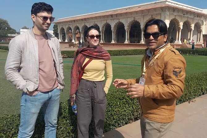 All Inclusive Taj Mahal, Agra Fort & Baby Taj Day Tour By Car - DoubleTree by Hilton lunch: where the all-inclusive promise matters