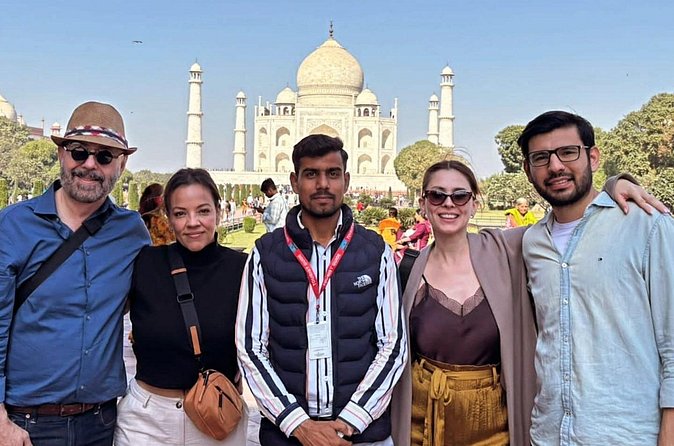 All Inclusive Taj Mahal, Agra Fort & Baby Taj Day Trip From Delhi - Who should book this Taj Mahal, Fort, and Baby Taj day trip