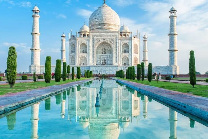 All Inclusive Taj Mahal, Agra Fort or Baby Taj Tour by SUV Car - Timing and the Ride From Delhi to Agra on Yamuna Expressway