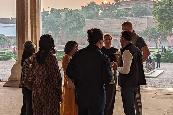 All Inclusive- Taj Mahal and Agra Tour from Delhi Superfast Train - Lunch at Courtyard Agra: a real break if you choose the upgrade