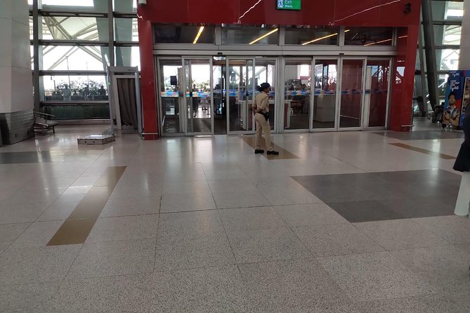 Arrival Meet & Assist service at Delhi Airport with optional Private transfer - The Electric Buggy, Terminal Limits, and What You Should Be Ready For