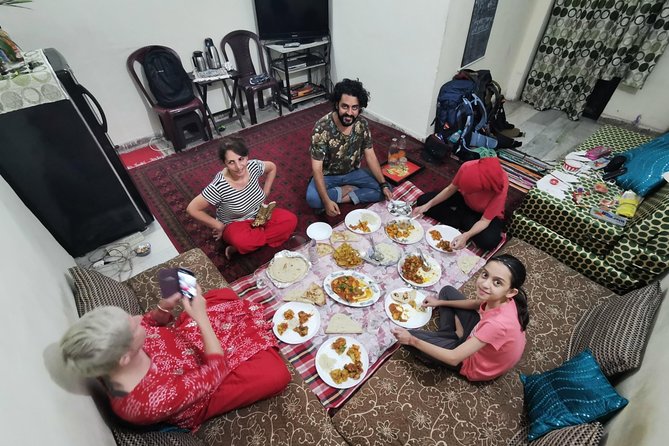 Authentic Afghan Meal with Refugee Family: A Unique Experience - How the 2 hours usually unfold, from the 11:00 am meeting point to the return