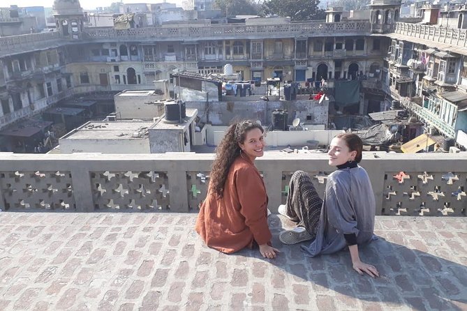 Chandni Chowk Old Delhi Food Tour with Spice Market - Why Chandni Chowk is easier with a guide than on your own