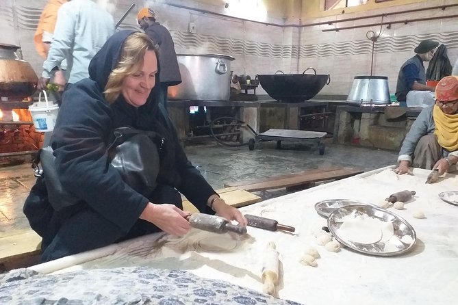 Chandni Chowk Old Delhi Food Tour with Spice Market - One famous street stop and the value of a tight route