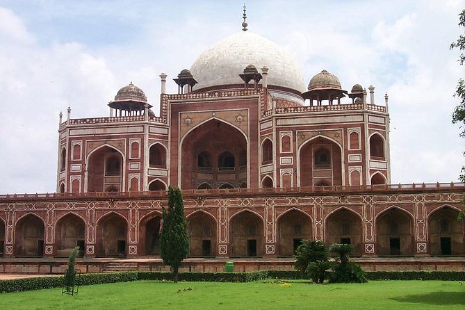 Create Your Own: Customisable Private Day Tour of Delhi by Car - Raj Ghat and the calmer pace of Gandhi sites