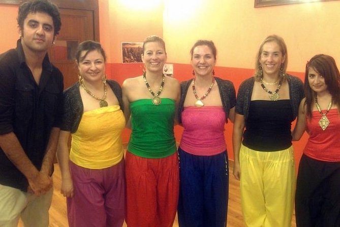 Dance Class in Delhi: Learn to Dance like a Bollywood Star - Key things you should know before you go