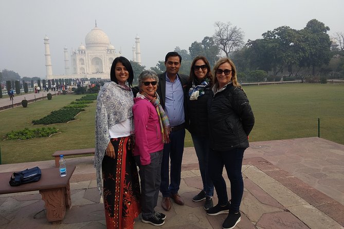 Day Tour Taj Mahal & Agra Fort by Private Car From Delhi - Agra Fort After the Taj: Seeing a Different Side of Agra